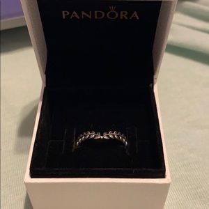 Pandora ring